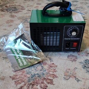 Green Ozone Generator with Handle